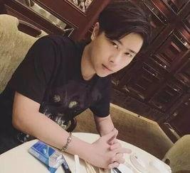 娱乐吃瓜直播间007主播,007主播带你领略娱乐吃瓜界的风云变幻 第2张 娱乐吃瓜直播间007主播,007主播带你领略娱乐吃瓜界的风云变幻 第2张